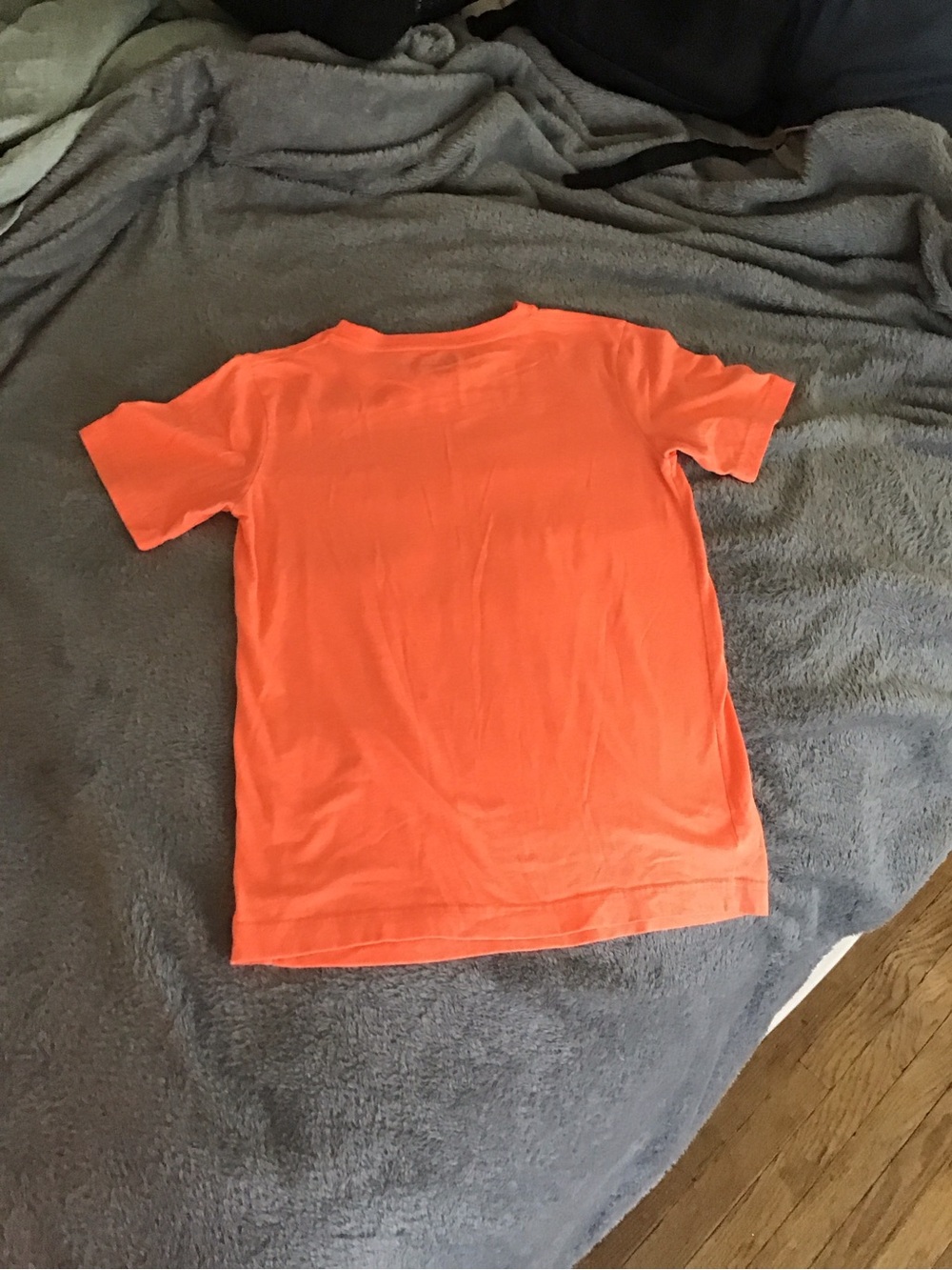 Hurley Neon Orange Surf Graphic Kids Short Sleeve Tee - Picture 3 of 3